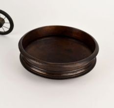 Minimalist Round Brass Handmade Urli for Decoration