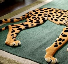 Handtufted Wildcat Figure Green Rug