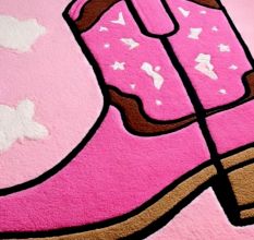 Handtufted Pink Cowboy Boot Rug