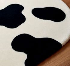 Handtufted Spotted Animal Play Rug