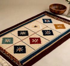 Handknotted Vintage Diamond Rug