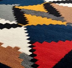 Handknotted Bold Tribal Kilim Rug