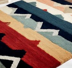 Handknotted Floral Swirl Elegance Rug
