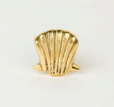 Handmade Golden Brass Scallop Shell Knob – Elegant Cabinet and Drawer Pull