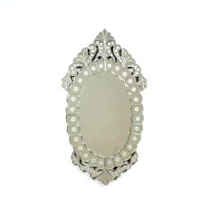 Scalloped Star Oval Mirror