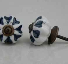 Grey Heart Medium Knob (1)