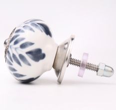 Grey Leaf Knob (1)