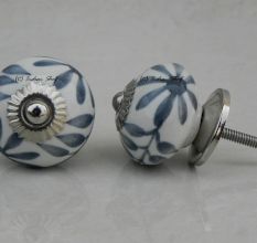 Grey Floral Leaf Knob (1)