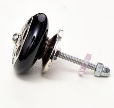 Black Strewn Flat Knob