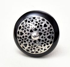 Black Strewn Flat Knob
