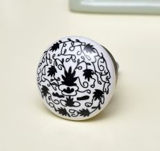 Black Floral Flat Knob