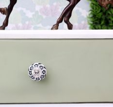 Black Tiny Flower Ceramic Knob