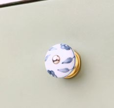 Grey Floral Medium Knob