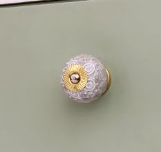 White Round Crackle Cream Dresser Knob