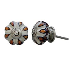 Dark Brown Leaf Knob