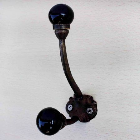 Solid Black Iron Hooks-EHG-33