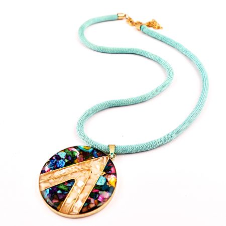 Lakeland Pendant Necklace New Beautiful Jewellery