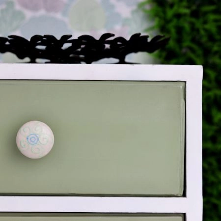 Cream Embossed Ceramic Knob