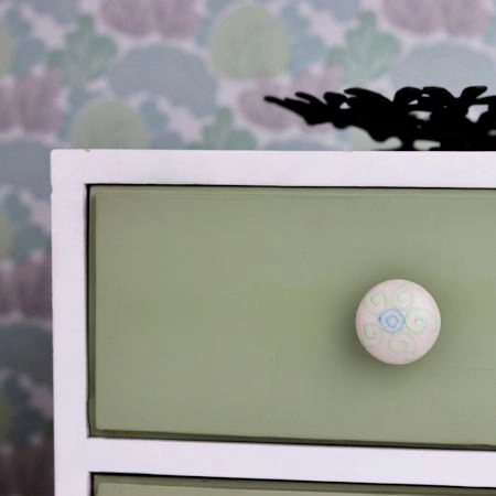 Cream Embossed Ceramic Knob