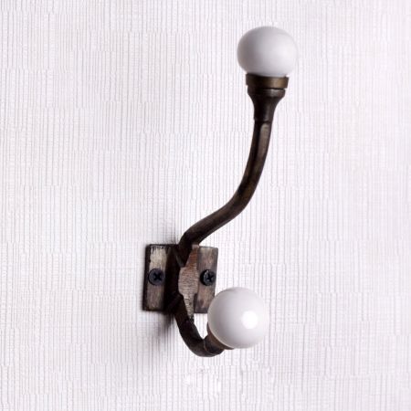 Solid Cream Ceramic Iron Hooks-EHG-92