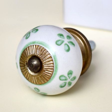 Pea Green Flower Knob