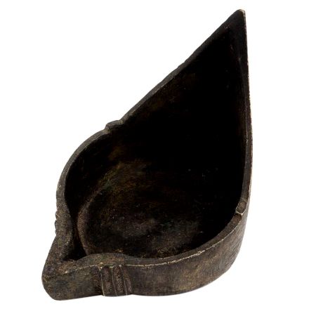 Brass Oil Lamp With Rounded Corner Triangular Shape