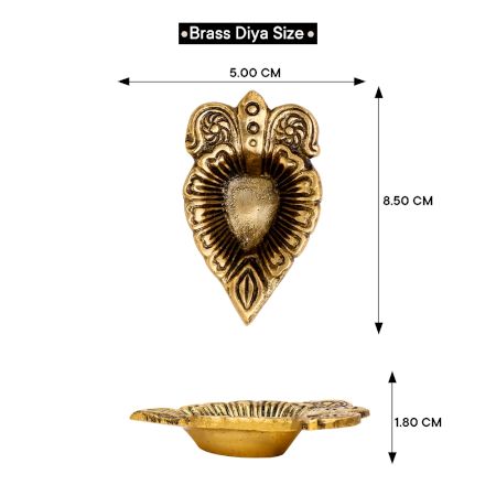 Brass Leaf Oil Lamp with Intricate Design