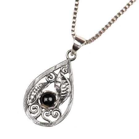 Engraved 92.5 Sterling Silver Leaf design Pendant With Black Stone
