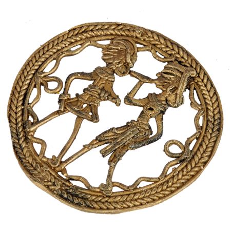 Brass Dhokra Round Wall Hanging Tribal Couple With Rope Design Border