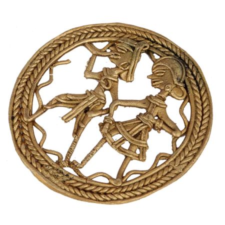 Brilliantly Crafted Brass Decor Piece That Speaks Volumes About You