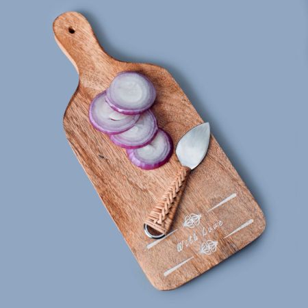 Lightweight Wooden Chopping Board For Kitchen Essentials
