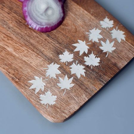 Wooden Chopping Board With Handle and Twin Floral Border
