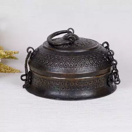 Engraved Vintage Jewelry Box for Decor