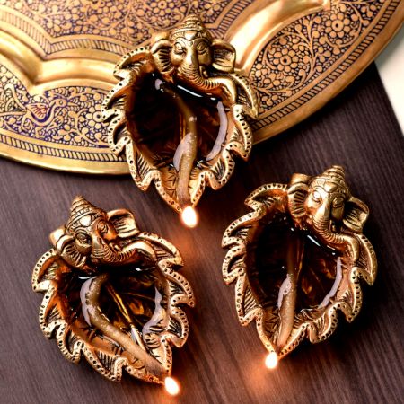 Brass Ganpati On Leaf Ritual Diwali Diya Pack of 3 Diyas