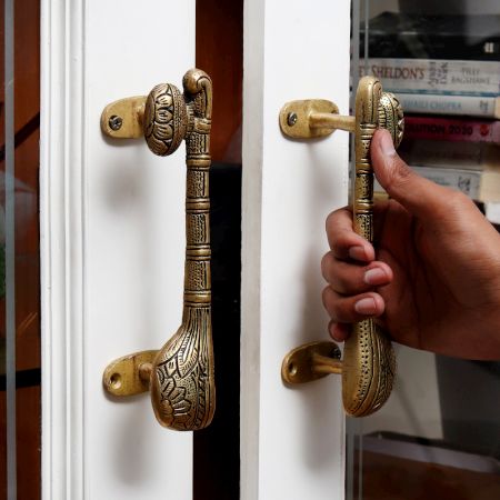 Handcrafted High-Quality Brass Handle for Drawer