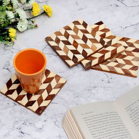 Brown Pattern Coasters Made of Wood - Pack of 4