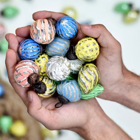 Modern Multi-Coloured Distressed Glass Christmas Hanging in Set of 25