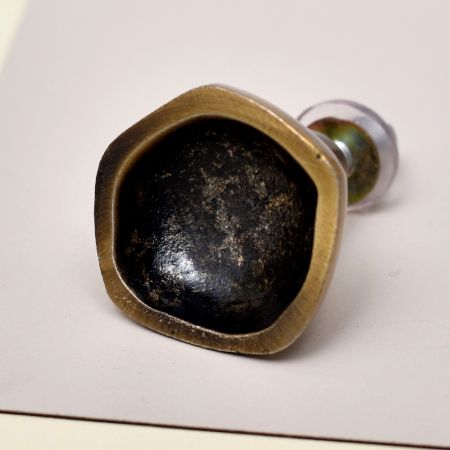 Pentagon Iron Kitchen Cabinet Knobs for Drawer