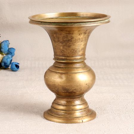 Vintage Brown Finish Flower Pot Made of Finest Brass