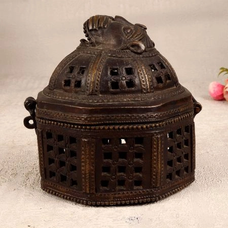 Vintage Dark Finish Jewelry Box Made of Finest Brass