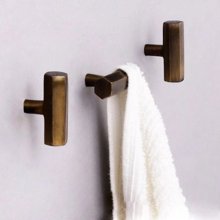 Modern Antique Hexa Gilli Iron Wall Hooks-3 Pieces