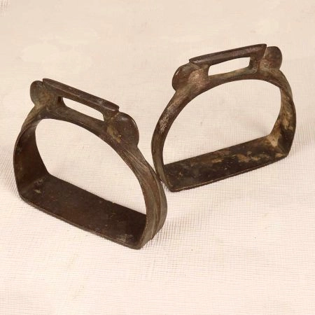 Vintage Finish Handmade Brass Horse Stirrups for Decoration in Pair