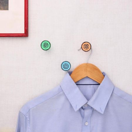 Multicolor Wheel Iron Wall Hooks-3 Pieces