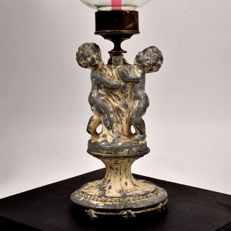 High-Quality Vintage Metal Candle Stand for Decoration