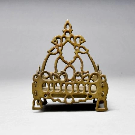 Vintage Jali Work Brass Lord Krishna Bed for Home Decor