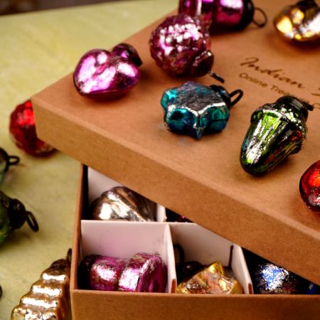 25 Pieces Handmade Multi-Coloured Distressed Glass Christmas Ornament