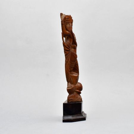 A Beautiful Dancing Couple Statue For Decor
