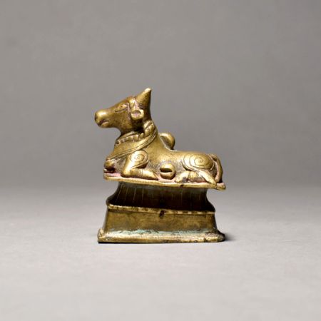 Beautiful Bull Of Brass Material for Decor