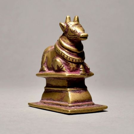 Lord Shiva Brass Nandi Bull In Sitting Pose For Decor