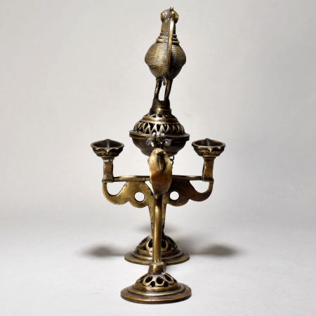 Big Arti Lamp With Having Peacock Of Brass Material